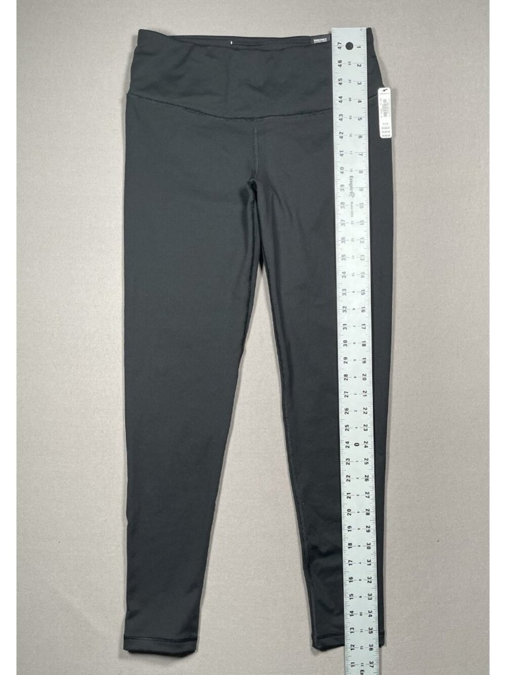 NWT Victoria Sport Knockout Black Tight Leggings 28" - Women Size Medium - Picture 12 of 15